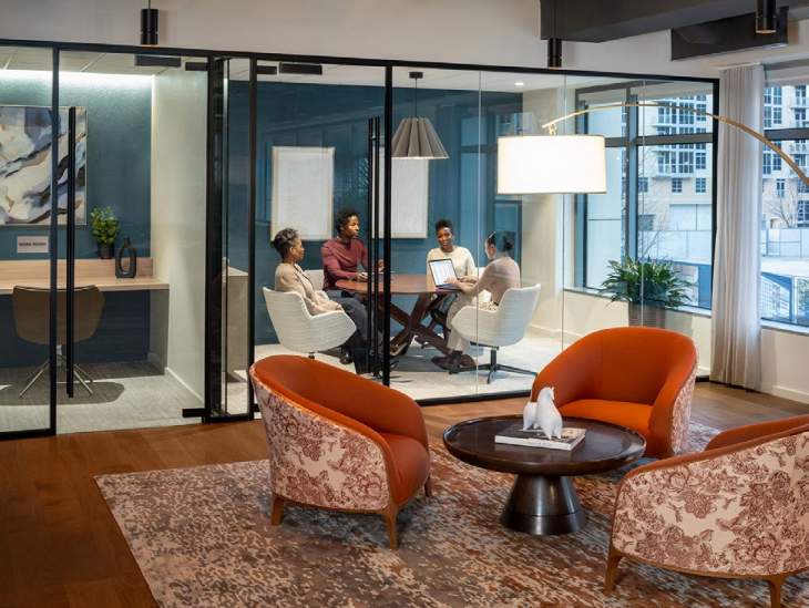 20 M Street lounge