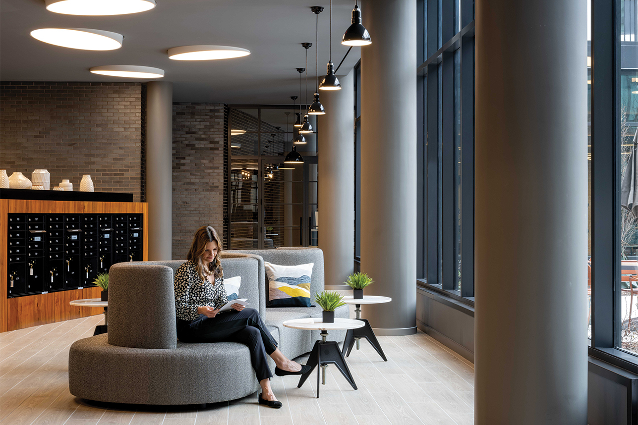 Cielo lounge area